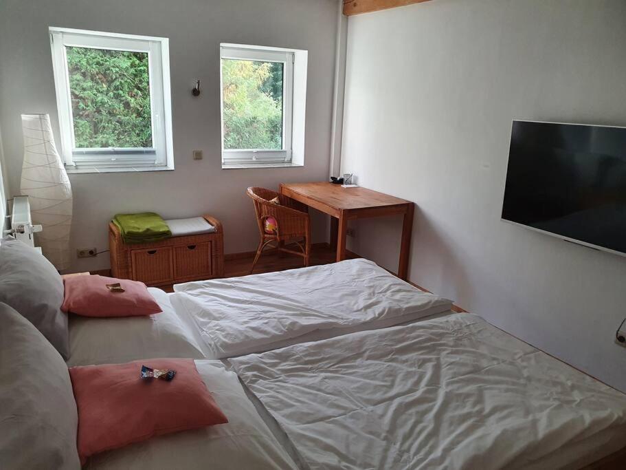 Kornhaus - Schoene Ferienwohnung Mit Pool, Kamin Und Terrasse เกิตทิงเงน ภายนอก รูปภาพ